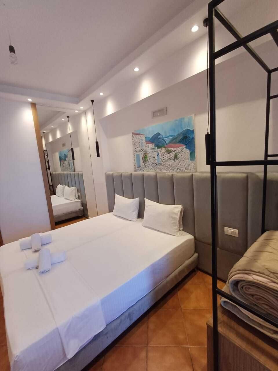 Twin Room | Free WiFi