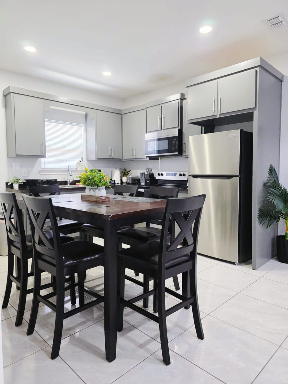 House | 3 bedrooms, high-speed internet