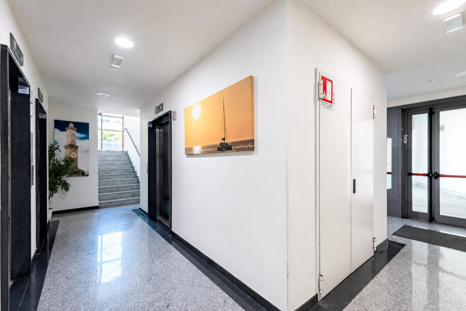 Standard Studio, Balcony (Charming Apartment Genova City View) | Interior