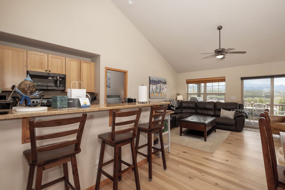Living area boasting a wide open floor plan