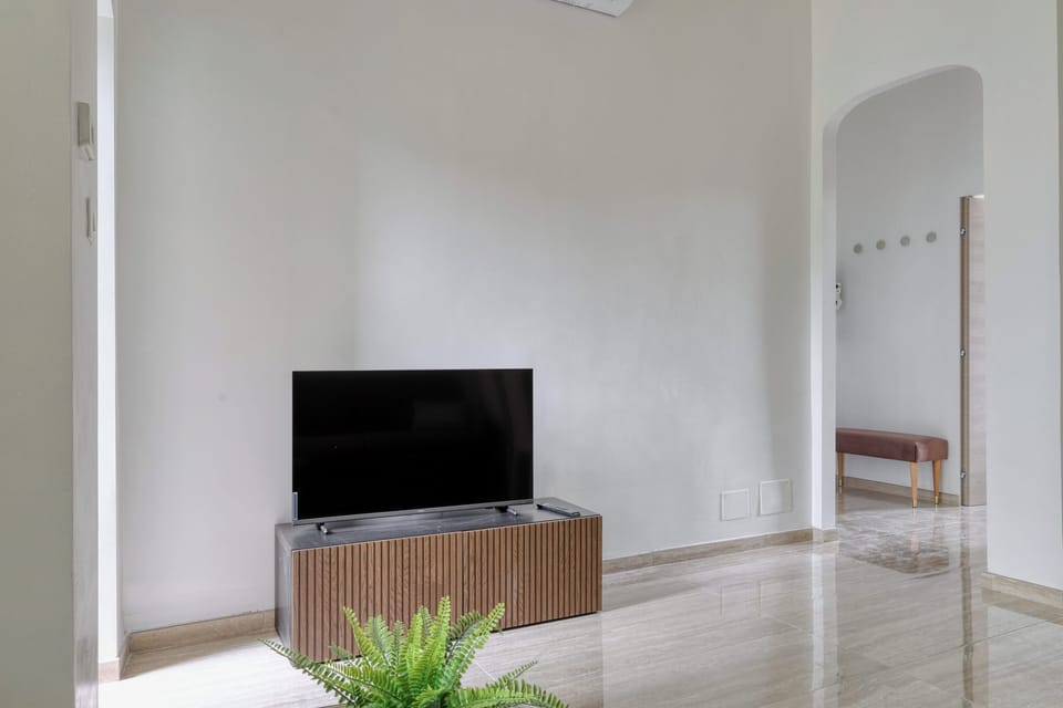 Apartment, 1 Double Bed with Sofa bed | Living area | 32-inch flat-screen TV with cable channels