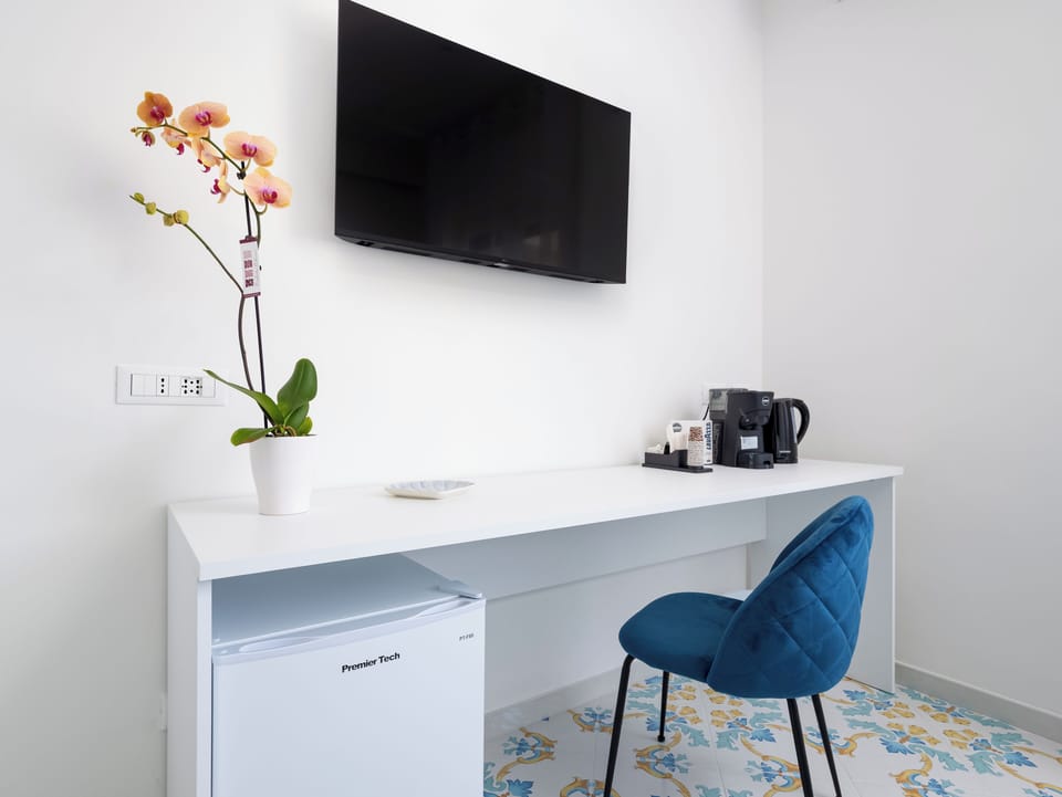 Comfort Double Room, City View | Desk, laptop workspace, WiFi (free)