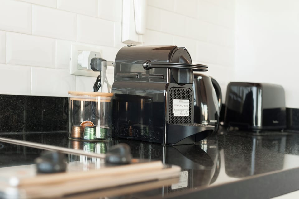 Superior Studio, City View | Private kitchen | Coffee/tea maker, electric kettle