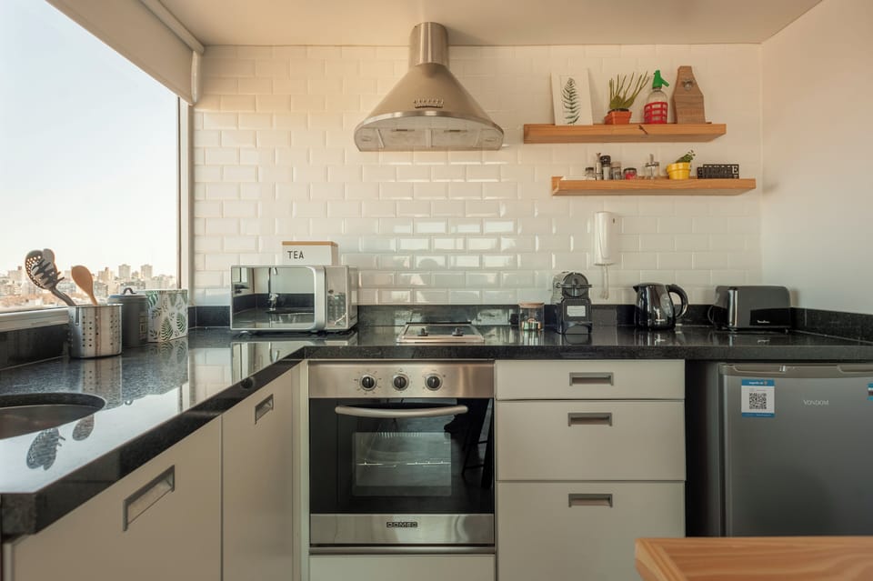 Superior Studio, City View | Private kitchen | Coffee/tea maker, electric kettle