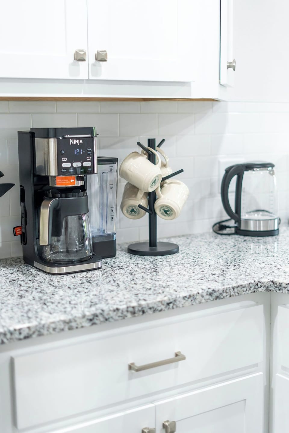 Coffee and Tea stations to start out your day with your favorite drink!