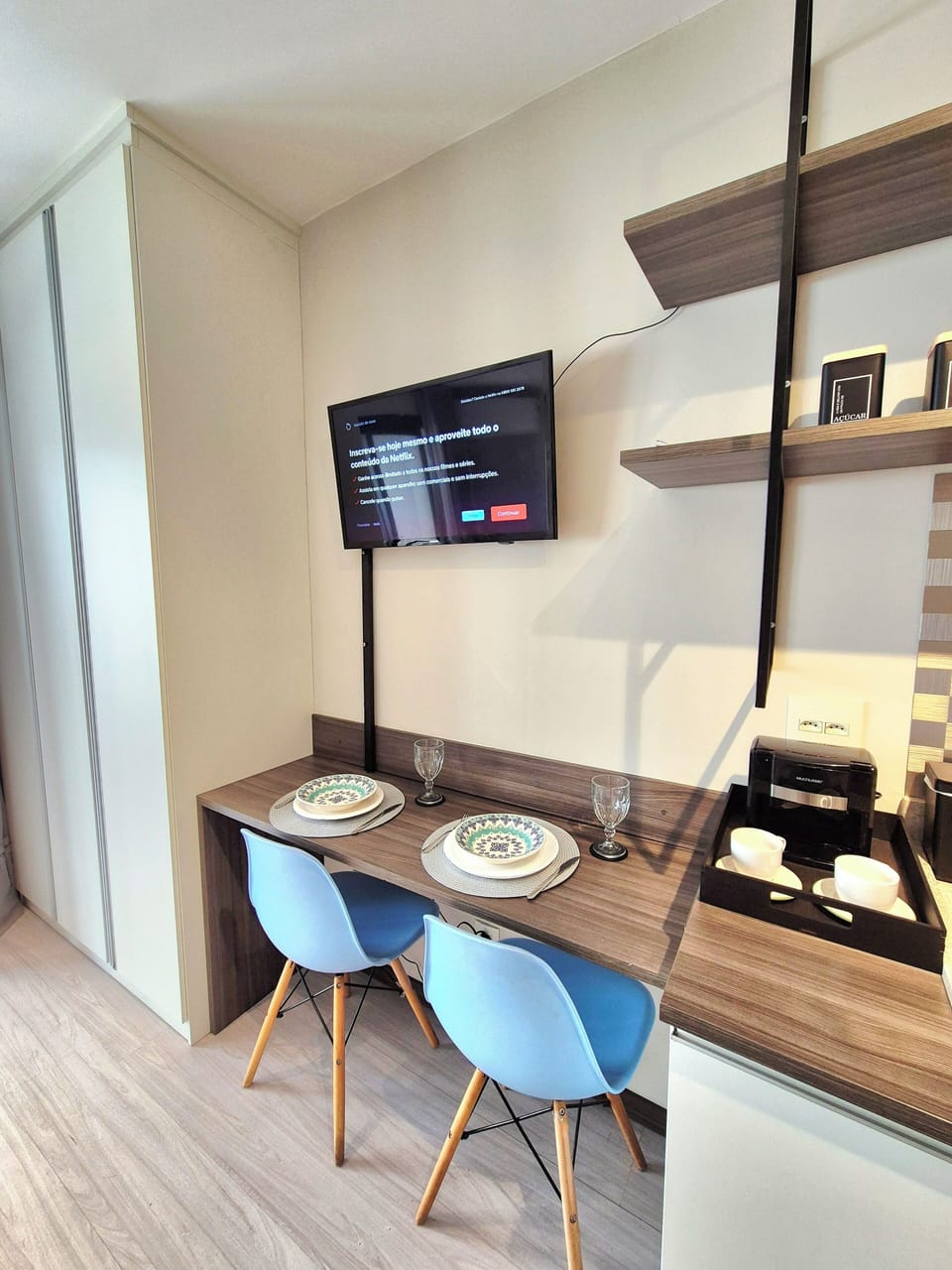 In-room dining