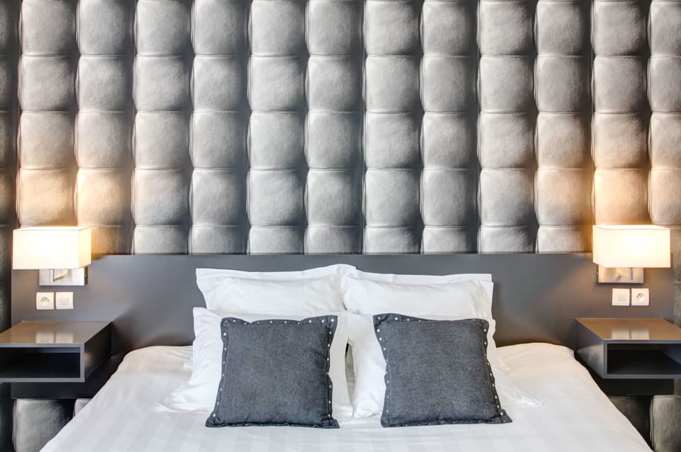 Premium bedding, individually decorated, individually furnished, desk