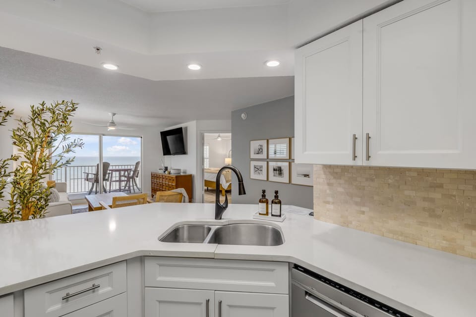 When this is your view, even doing the dishes feels like a beach day! Take in Atlantic Ocean views right from the updated kitchen counter