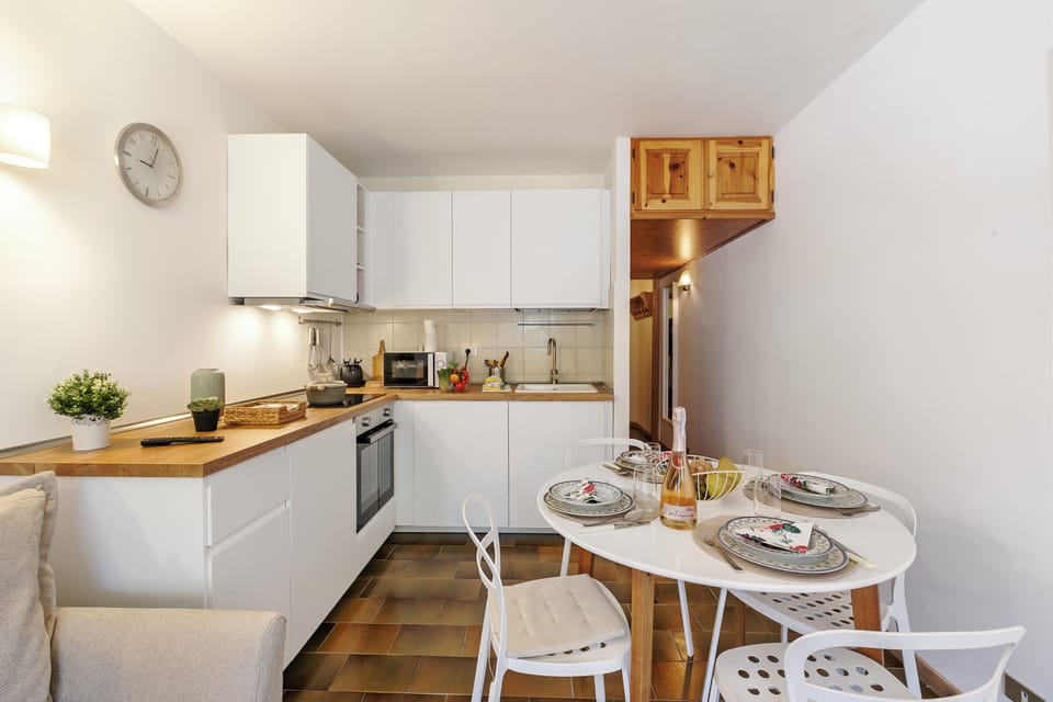 Kitchen and dining area