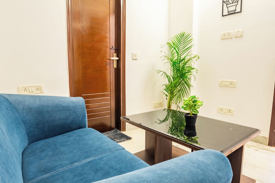Studio, City View | In-room safe, desk, laptop workspace, blackout drapes