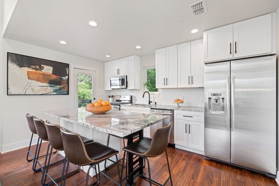 Open Concept Chef's  Kitchen | Second Floor | Fully Equipped | Gas Range | Bar Seating
