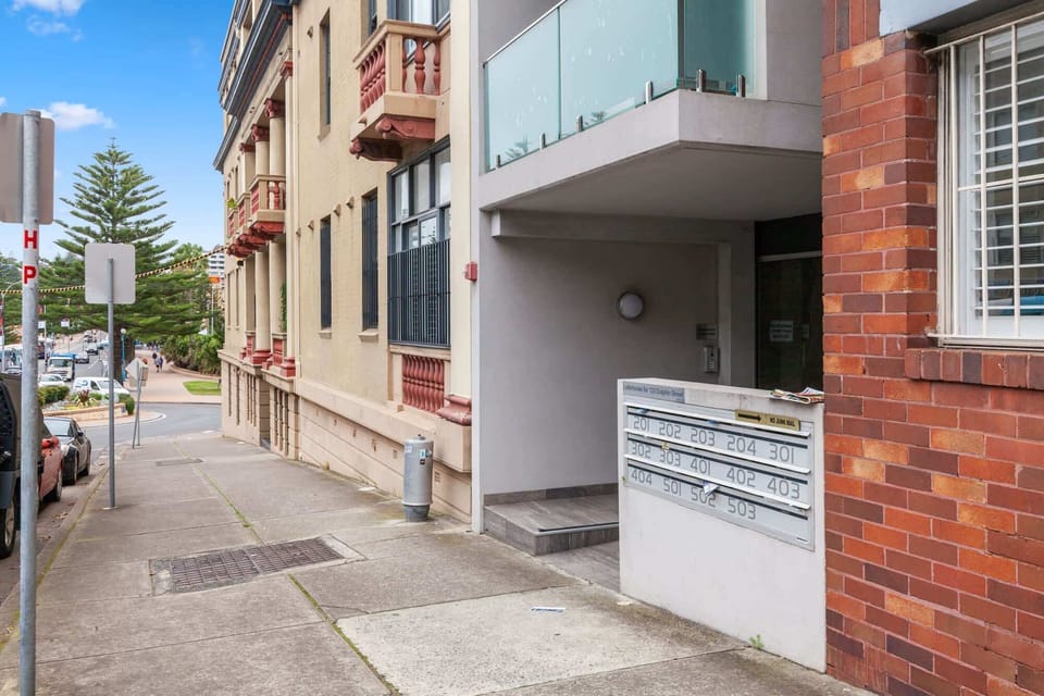 Property Building / Coogee