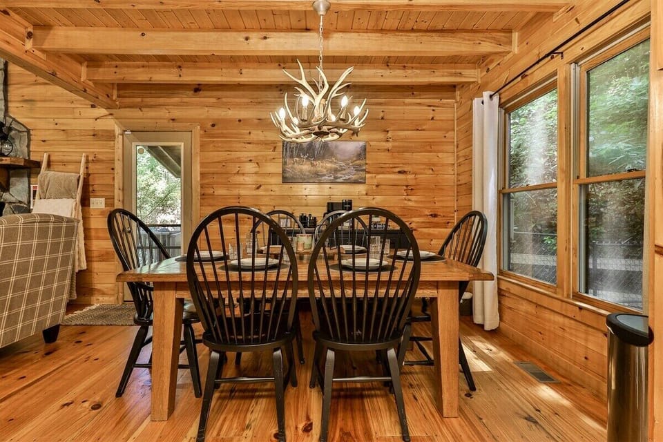 Oversized Dinning Area