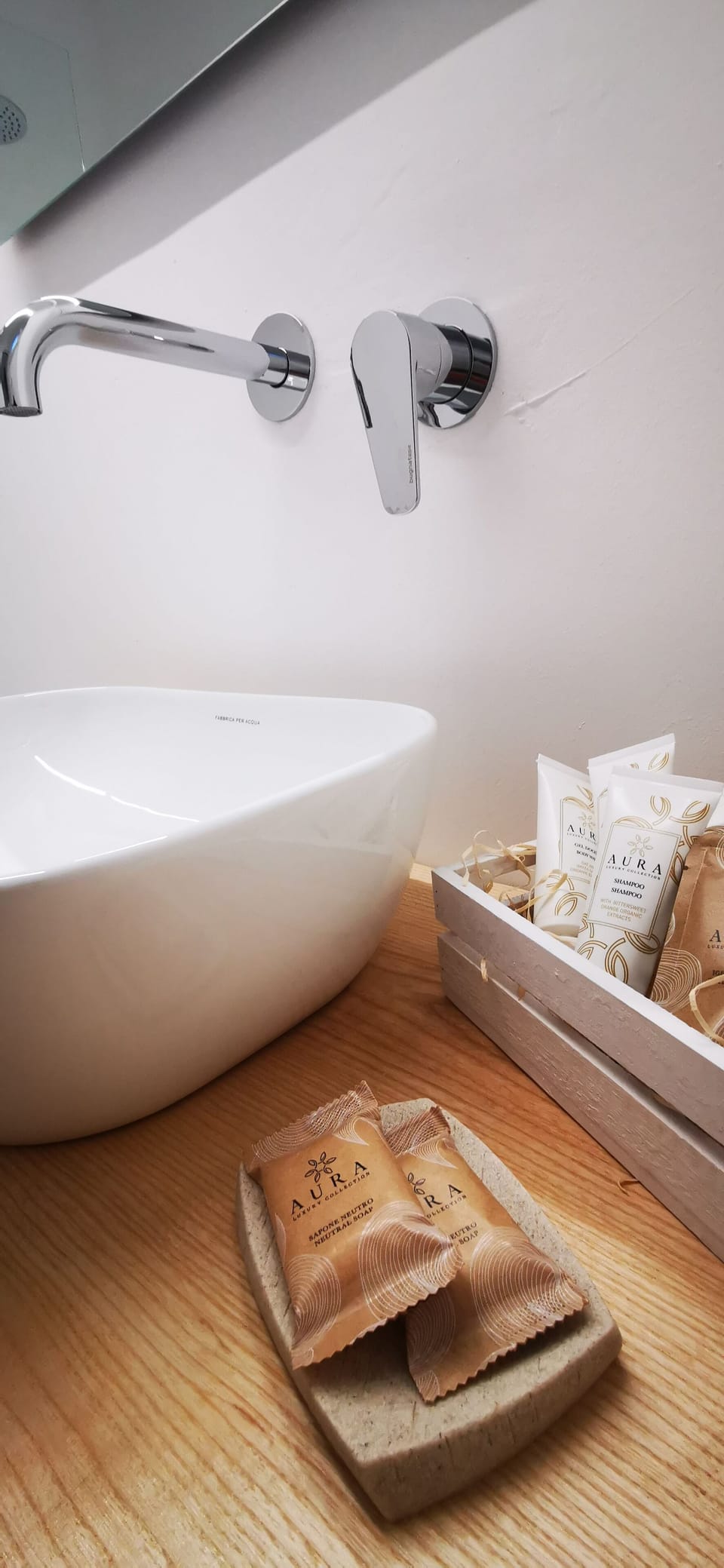 Luxury Room | Bathroom
