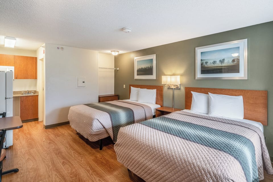 Studio, 2 Queen Beds, Non Smoking | 1 bedroom, desk, blackout drapes, WiFi (free)