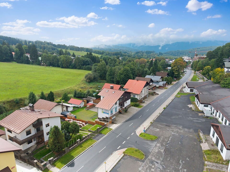 House, Residential Area, Landscape, Road, Home, Roof, Suburb, Human Settlement, Rural Area, Bird'S-Eye View