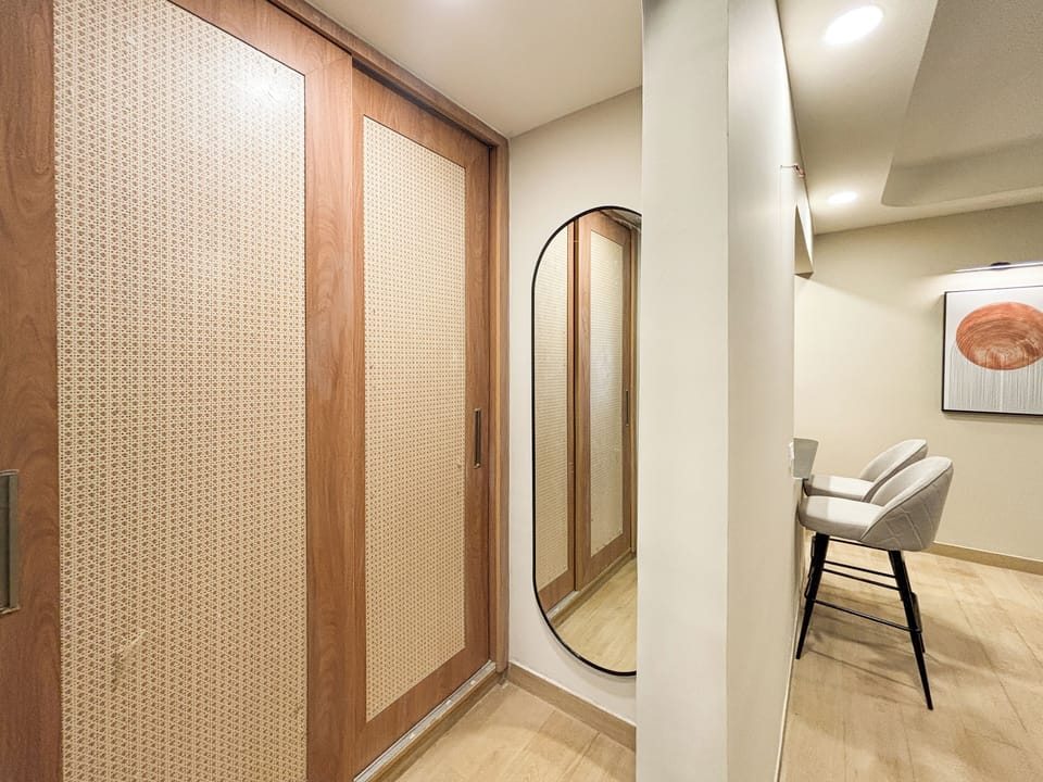 Studio, City View | Living area