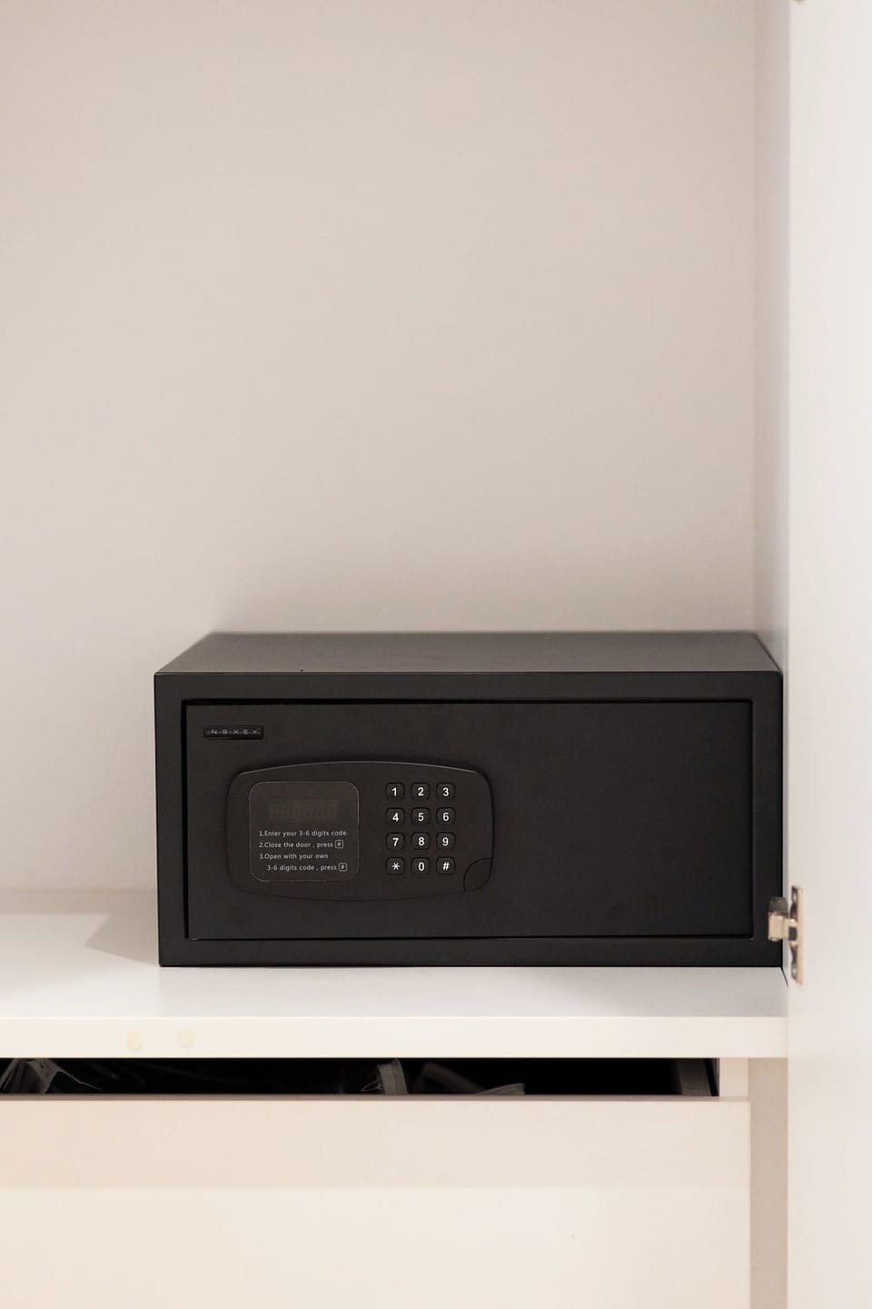 Luxury Apartment, Park View | Safe