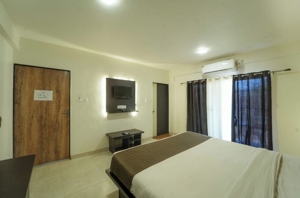 Deluxe Double Room | Free WiFi