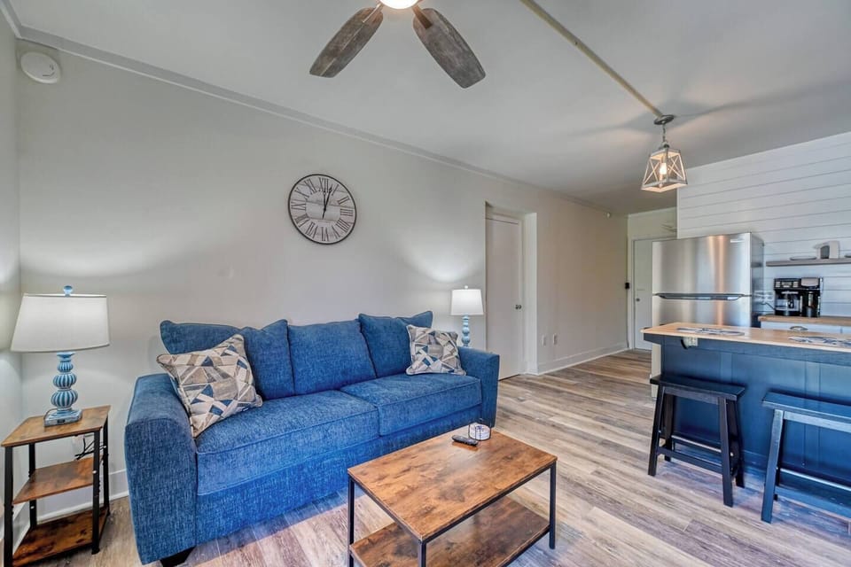 Apartment living space (downstairs)