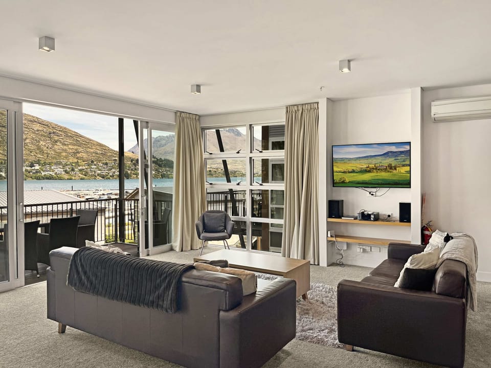 Open-plan living with indoor–outdoor flow