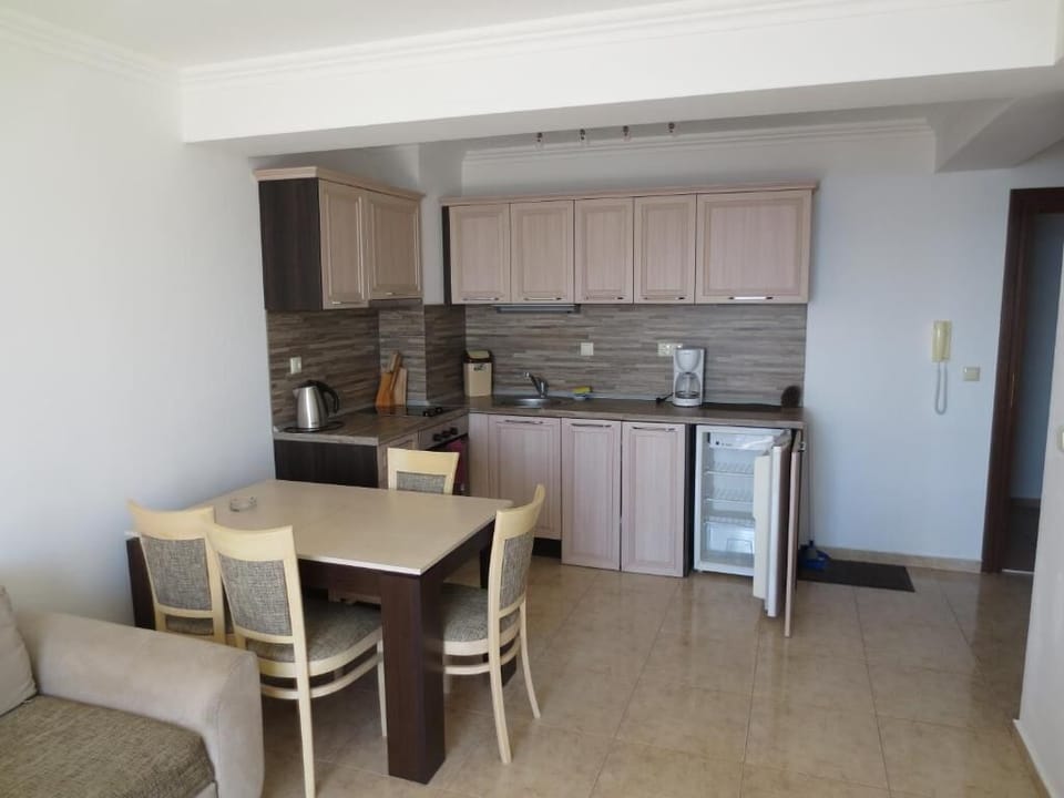 Standard Apartment, 1 Bedroom, Balcony, Partial Sea View | Blackout drapes, iron/ironing board, WiFi (free)