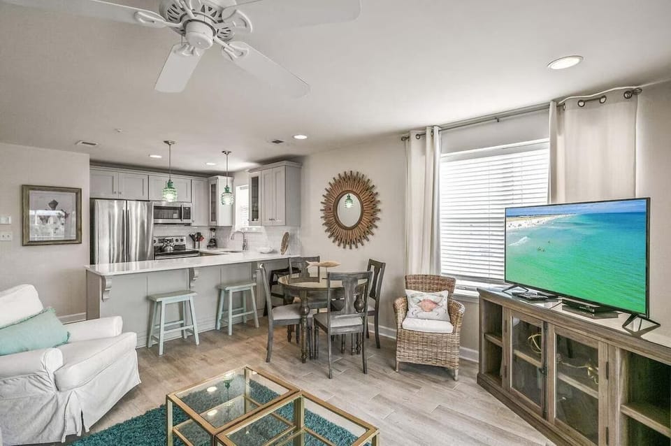 Condo, 1 King Bed with Sofa bed (Maravilla 4301) | Living area | TV