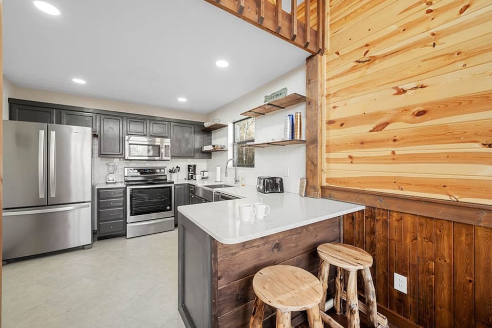 House | 4 bedrooms, high-speed internet