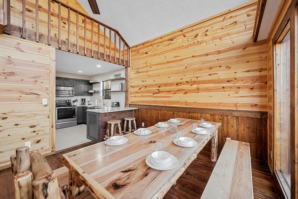 House | 4 bedrooms, high-speed internet