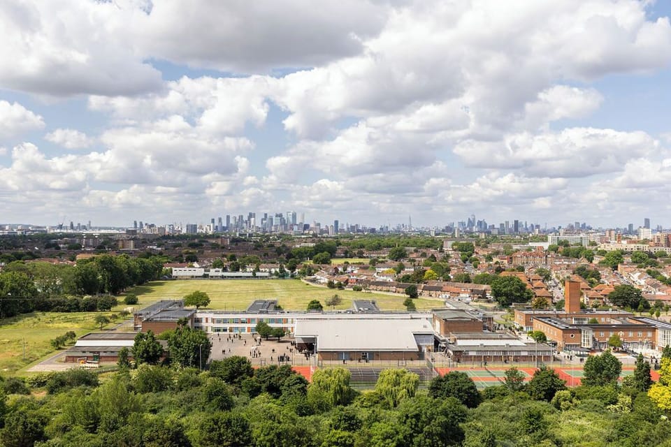 Lasgidi - One Bed (16)