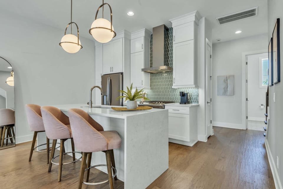 *The kitchens are a great space to make meals and stay in for a movie night or to make the perfect Music City cocktail before walking over to Geodis Park to catch a concert.