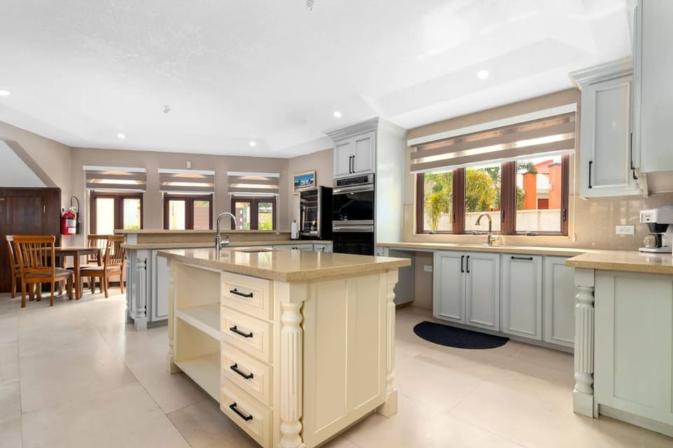 House, Smoking | 6 bedrooms