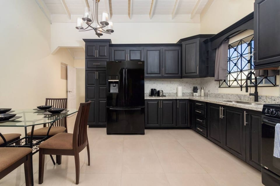 House | 5 bedrooms