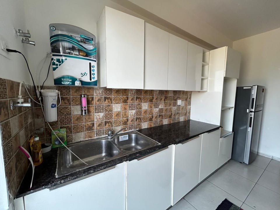 Apartment, 3 Bedrooms, Accessible, Smoking | Interior