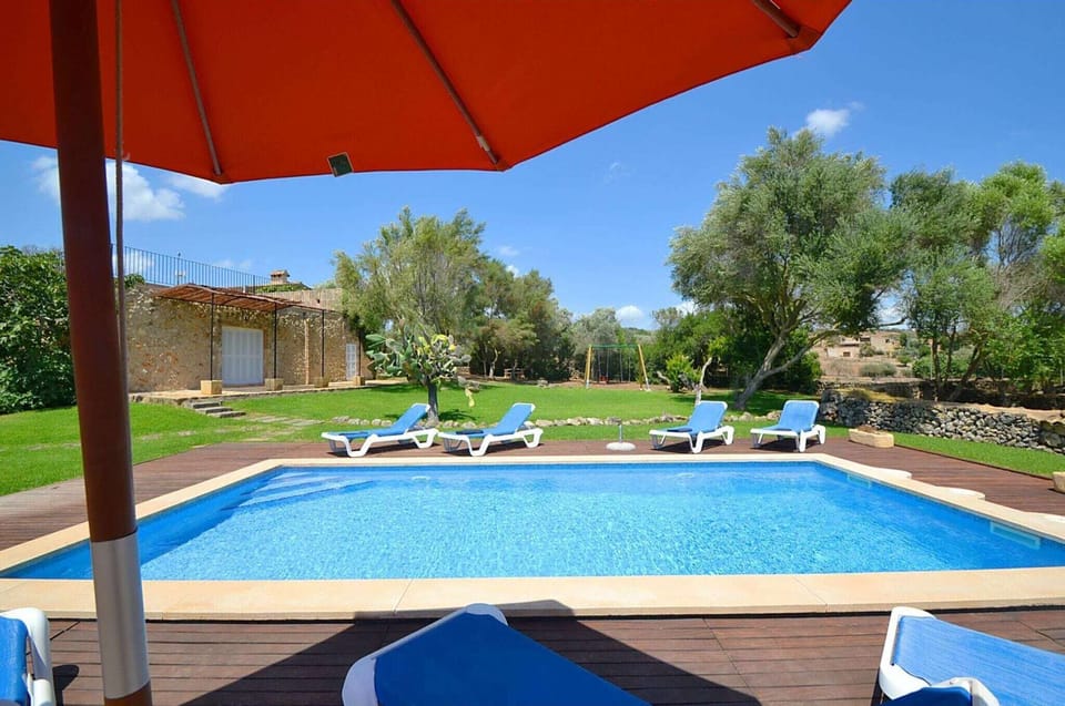 Holiday Home Swimming Pool