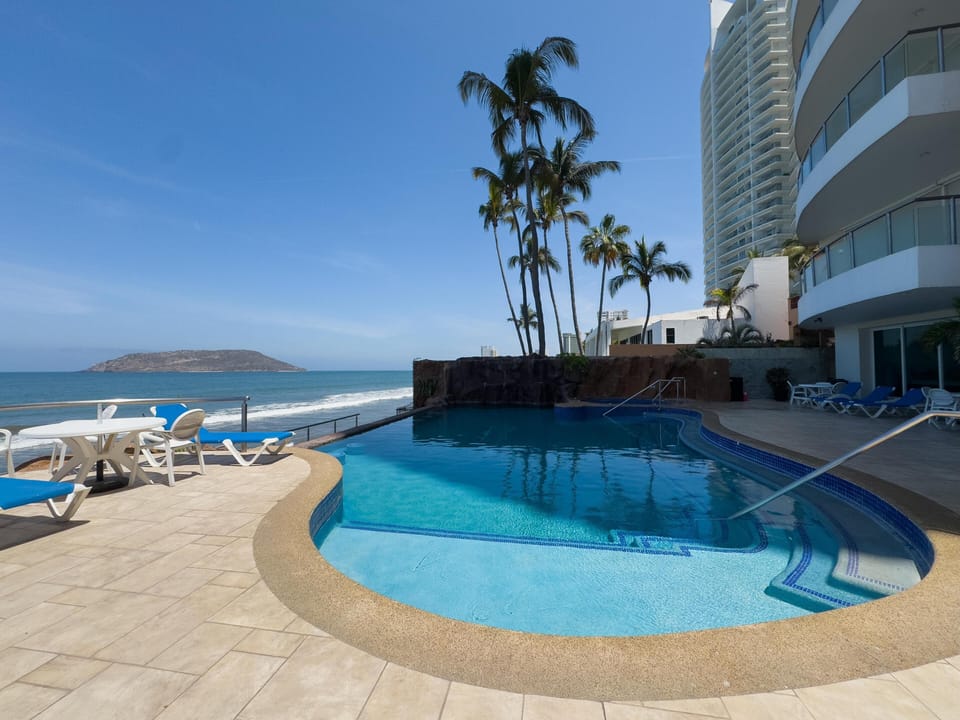 Pool view to NW
