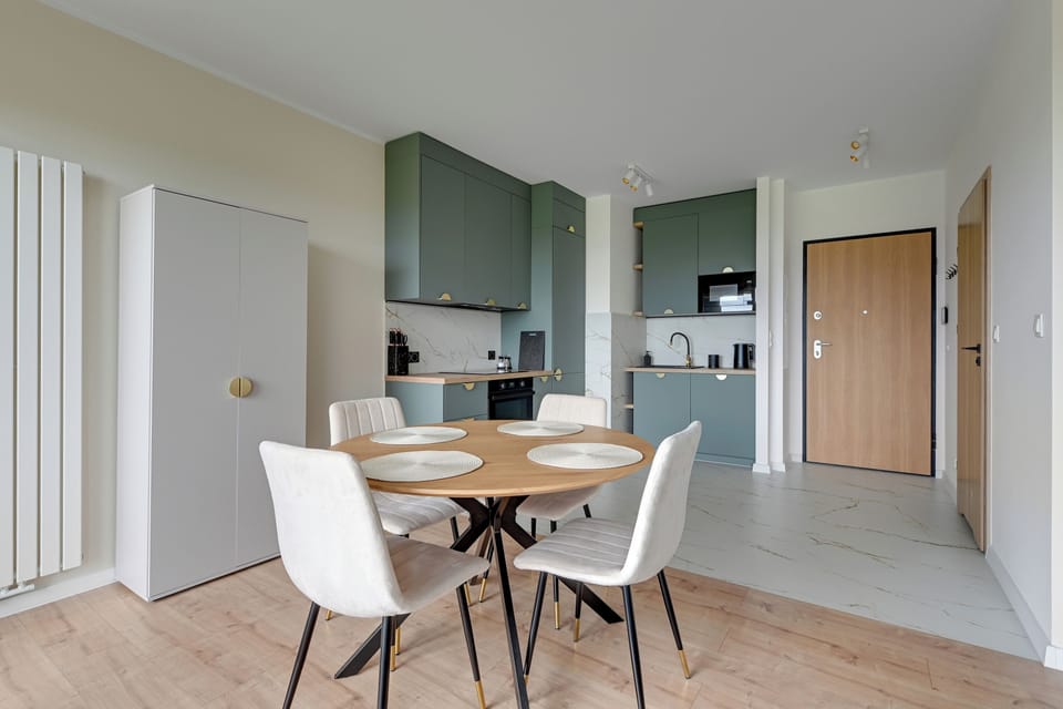 Comfort Studio, Balcony | Iron/ironing board, free WiFi