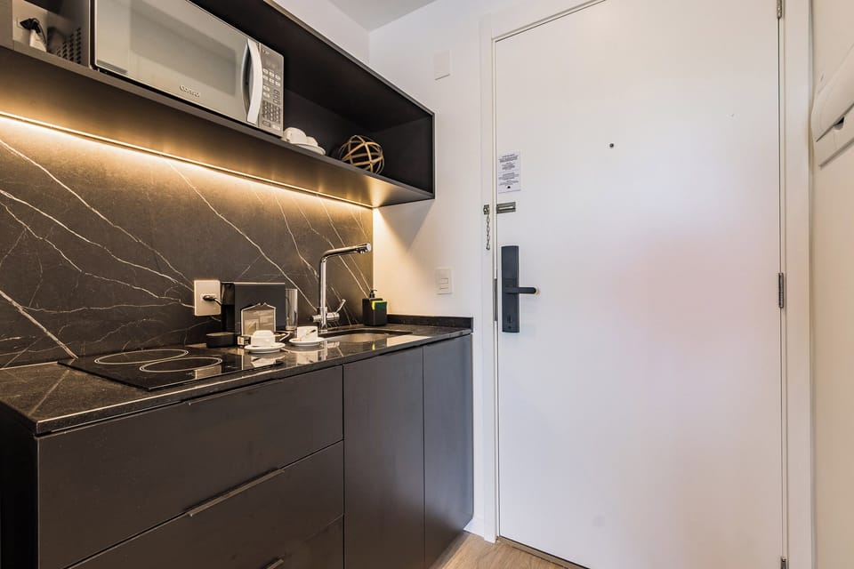 Studio Casal | Private kitchen | Fridge, microwave, stovetop, espresso maker
