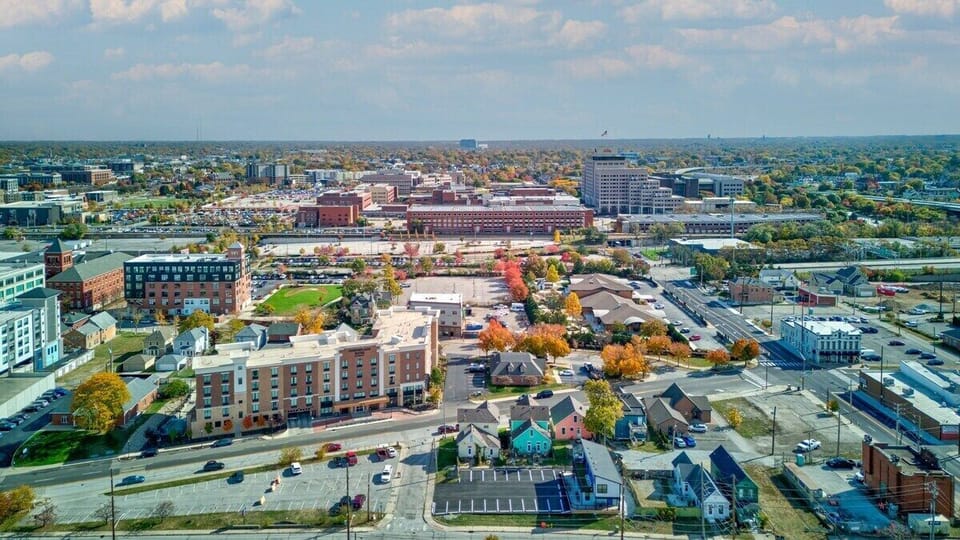 House, Private Bathroom, City View (701) | View from property