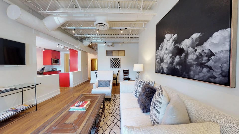 Open concept living, dining and kitchen