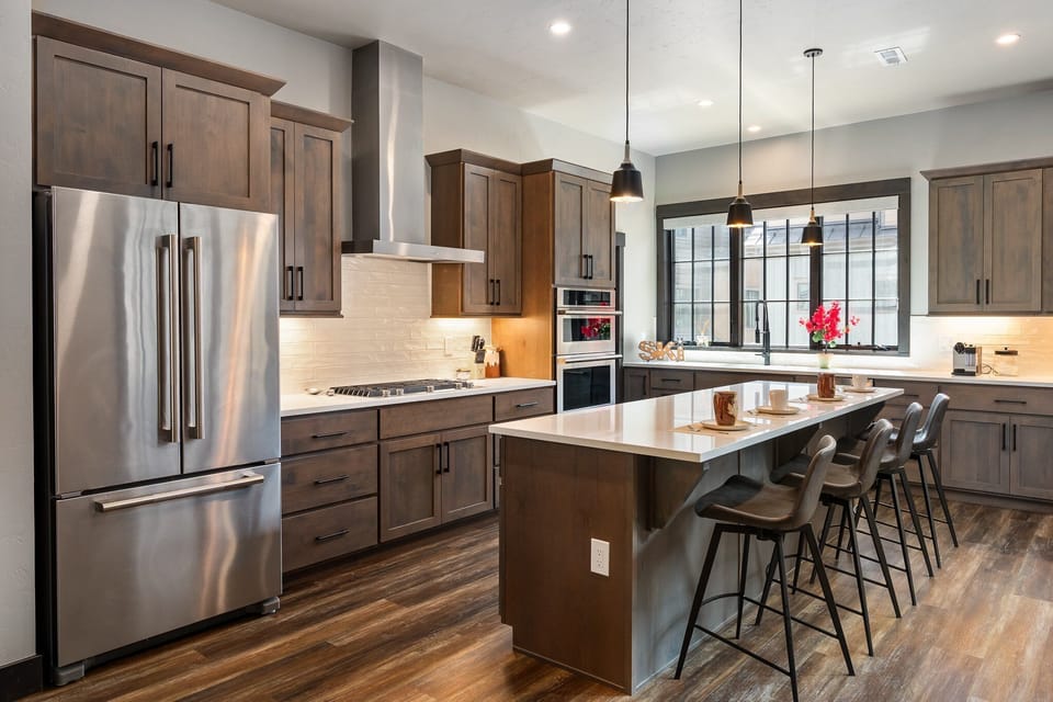 Stunning Fully Equipped Chef's Kitchen