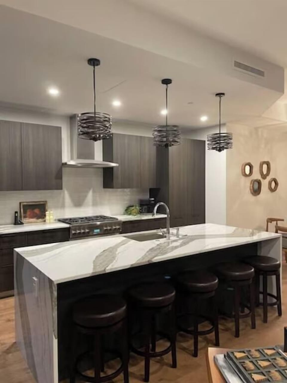 Luxury Condo, Kitchen, Partial Lake View | Private kitchen | Full-size fridge, microwave, oven, stovetop