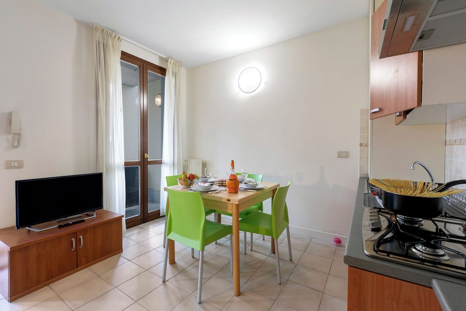Kitchen and dining area