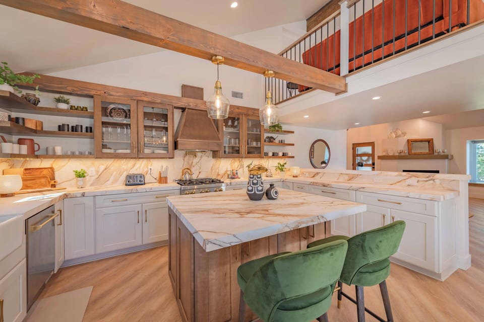 House, Multiple Beds, Fireplace, Garden View (Provence in Paso) | Private kitchen