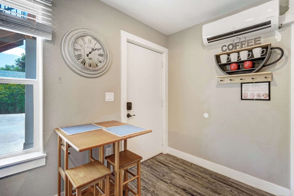 Start your day at the sunny breakfast nook, with everything you need for a fresh morning brew and a peaceful bite before heading out.


