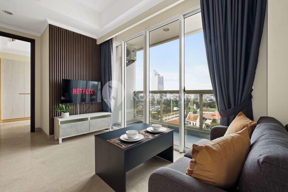 Apartment, 2 Bedrooms, City View | Living area | Flat-screen TV