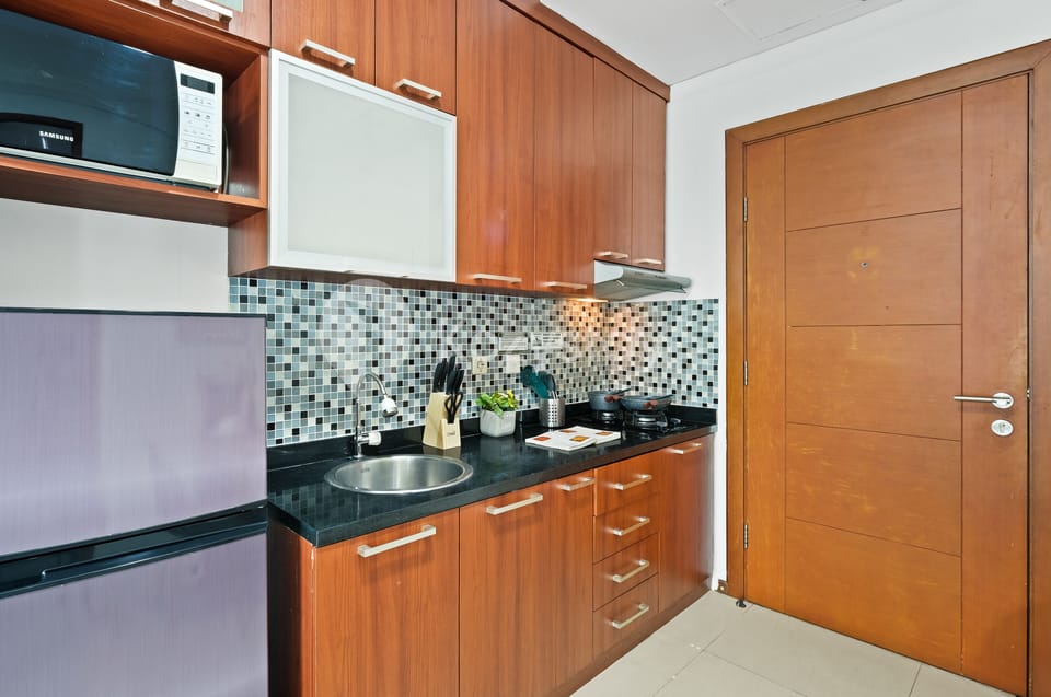 Apartment, 1 Bedroom, City View | Private kitchen