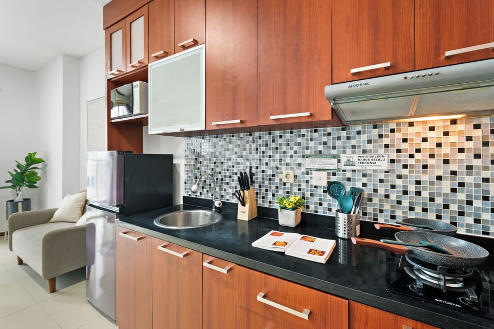 Apartment, 1 Bedroom, City View | Private kitchen