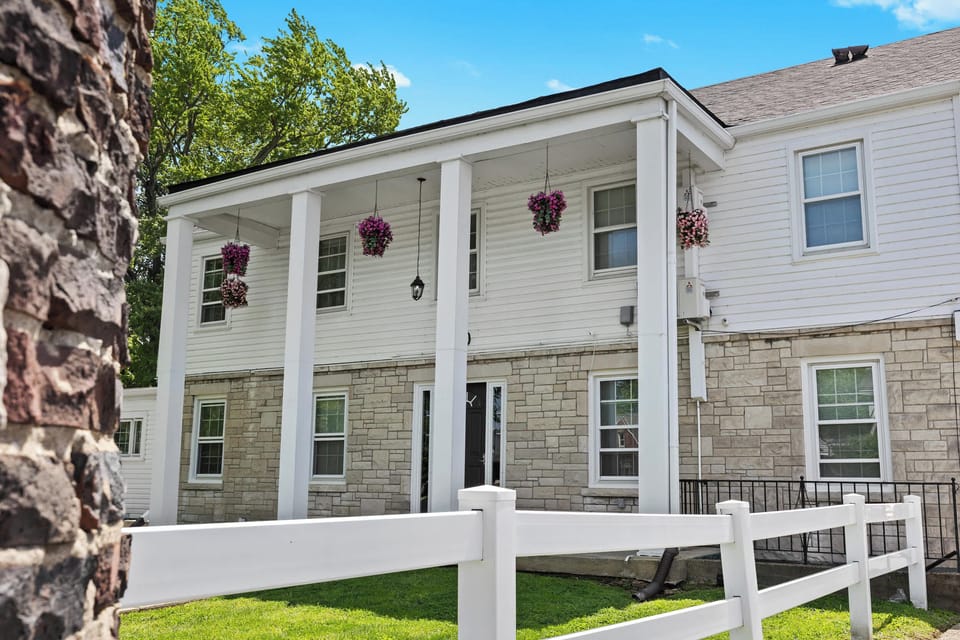 Exterior: A charming, well-maintained building with a welcoming entrance.