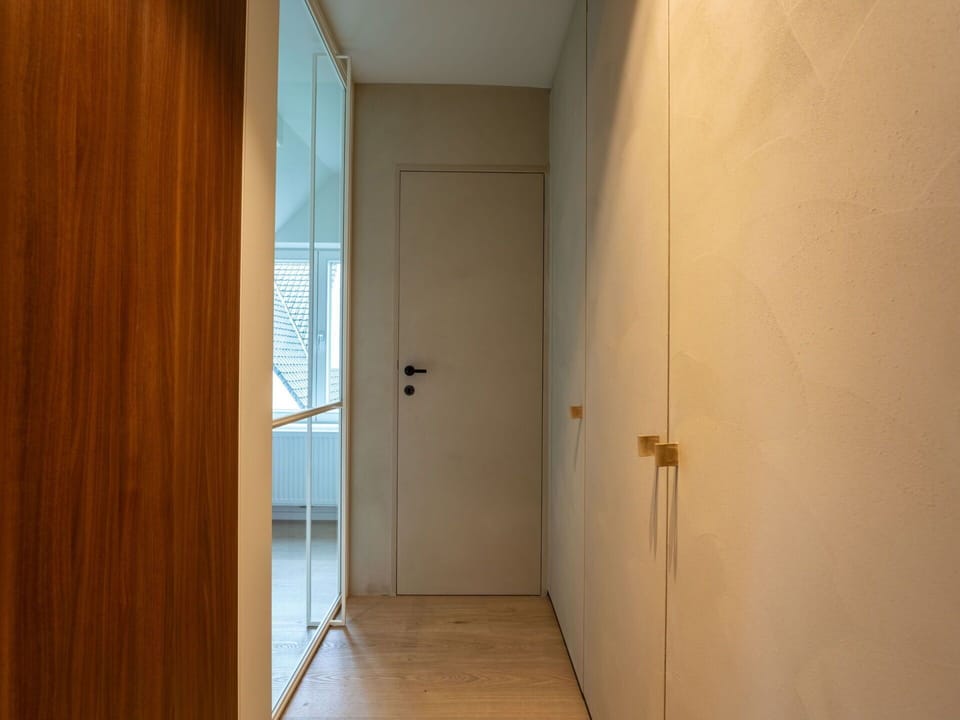 Flooring, Wall, Wood, Floor, Wood Flooring, Door, Interior Design, Home Door, Brown, Wood Stain